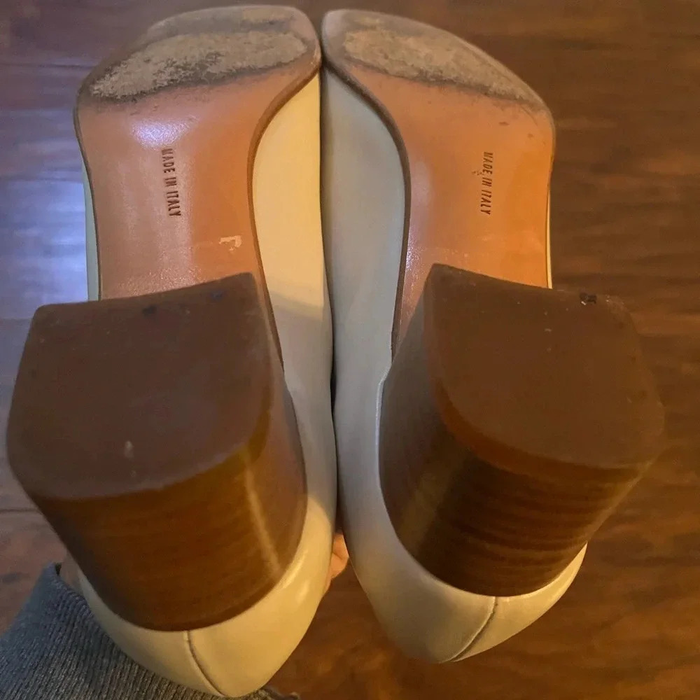 Salvatore Ferragamo Dress Shoes-Tan and white, low heel- Fancy Size 6 - Picture 7 of 13
